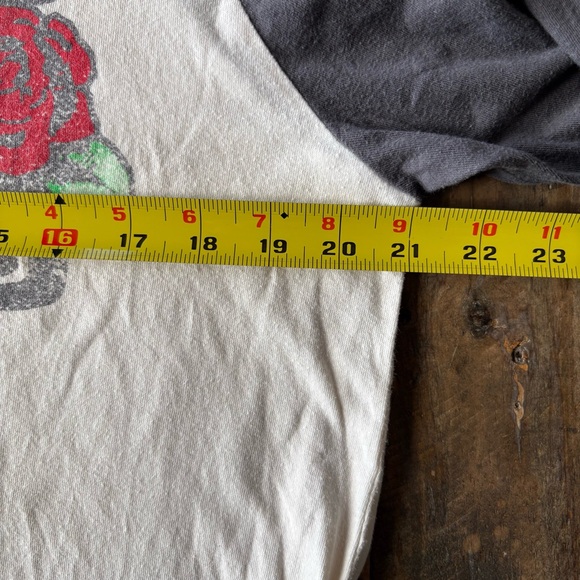 Guns N’ Roses Raglan Style T-Shirt - Picture 12 of 14